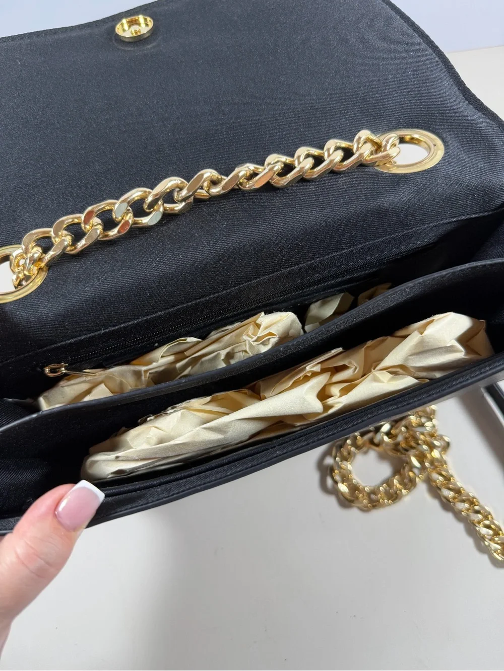 ALDO Black Shoulder Bag with Gold Chain Strap